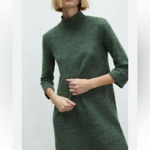 Zara | forest green | soft | mock turtleneck | 3/4 sleeve | S | dress